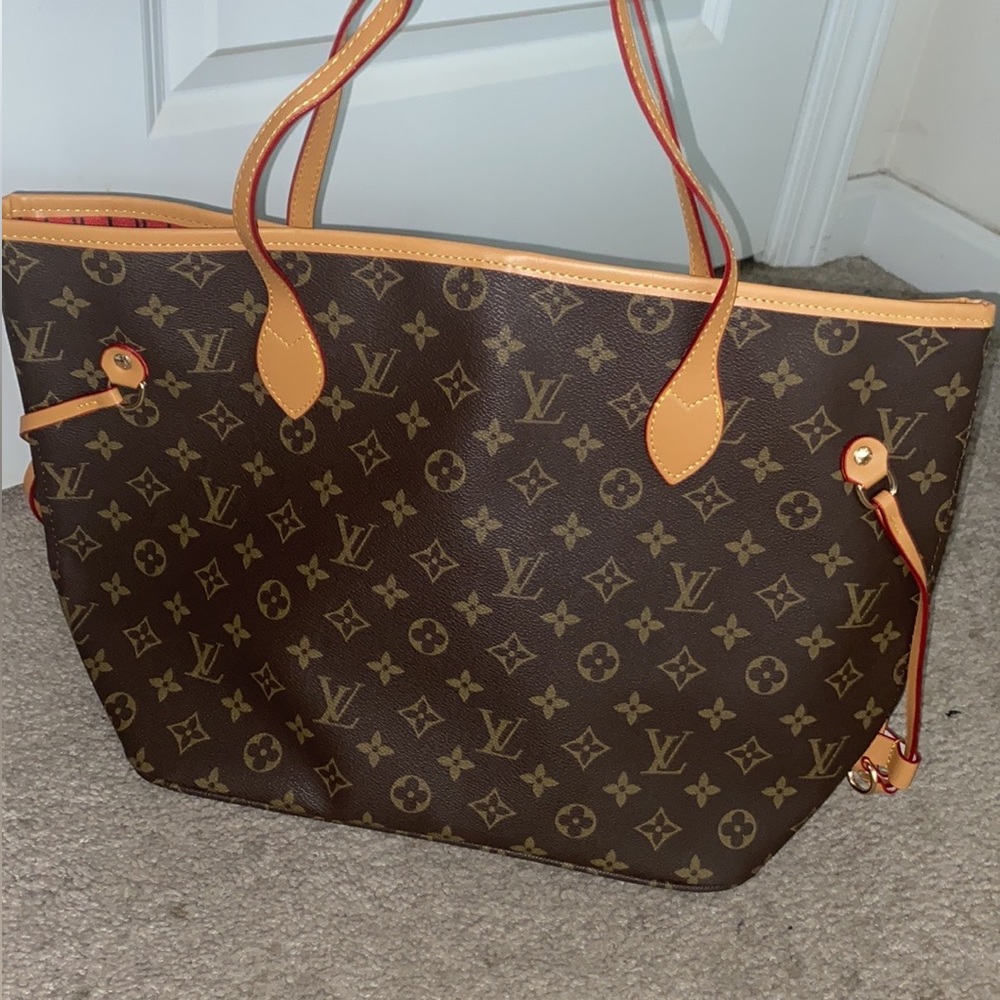 Brand new never used LV BAG